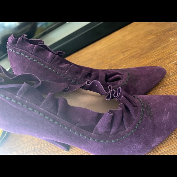 Suede Prada heels - Picture 4 of 8